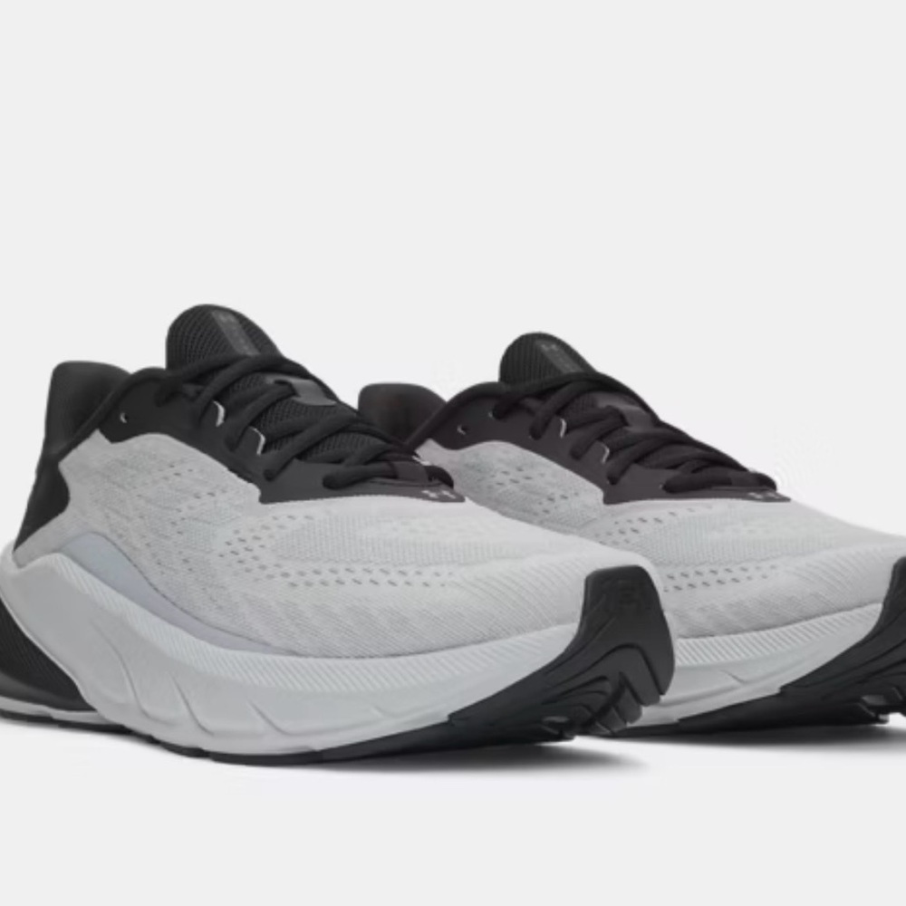 Under Armour Turbulence 3